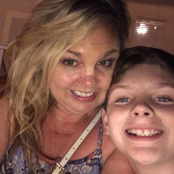 Meet your Posher, Tinah - Picture 1 of 1